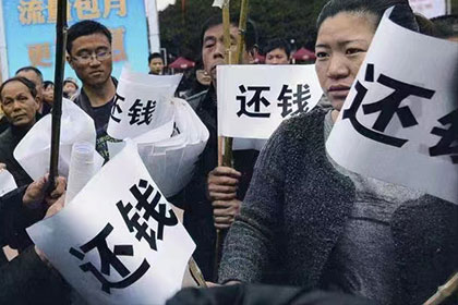 持卡十余年，6000元信用额度，现应还清多少？